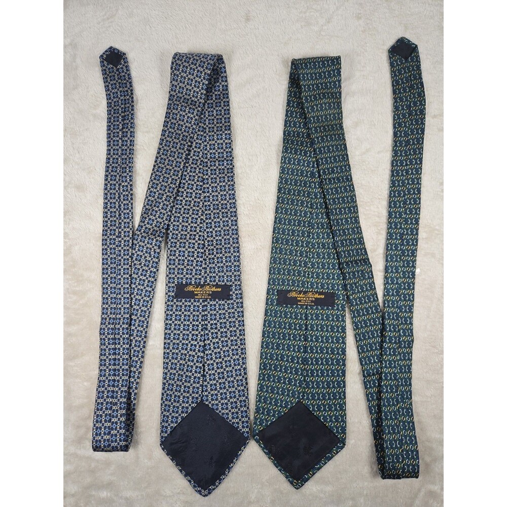 Lot of 2 Vintage Brooks Brothers Makers Silk Ties Geometric Medallion Blue Green